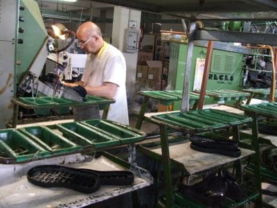 Calzaturiero marchigiano: troppo vecchio