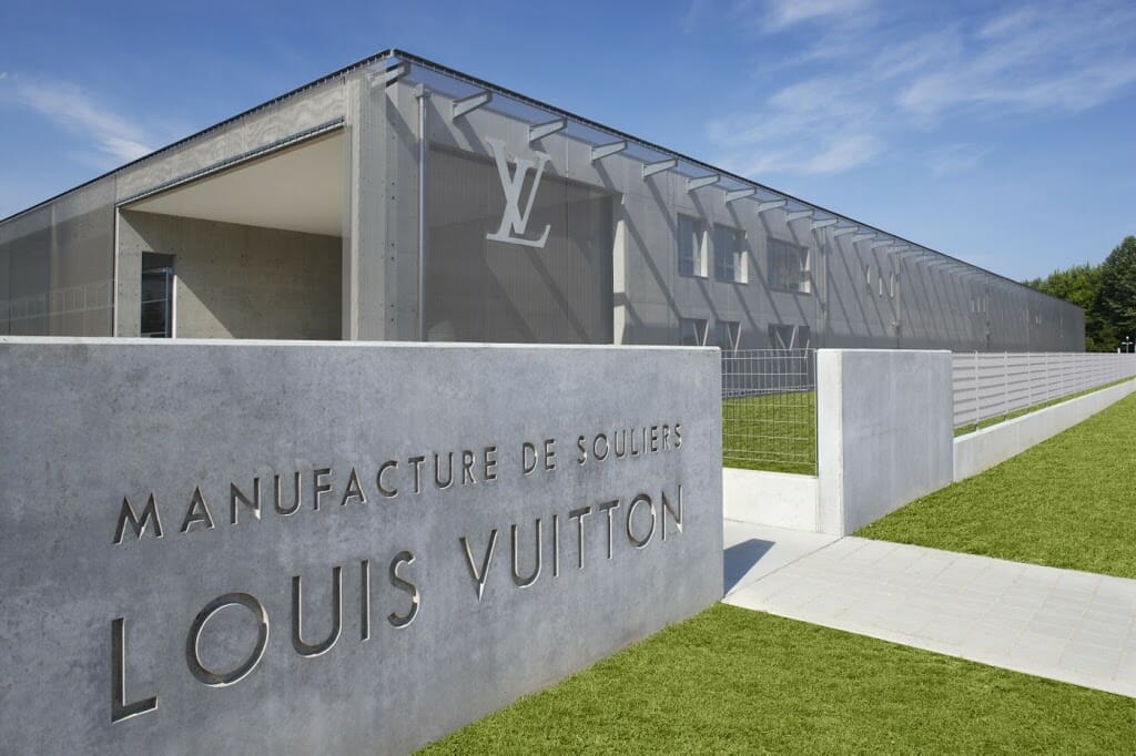 Manufacture De Souliers Louis Vuitton S.r.l. a Fiesso d'artico