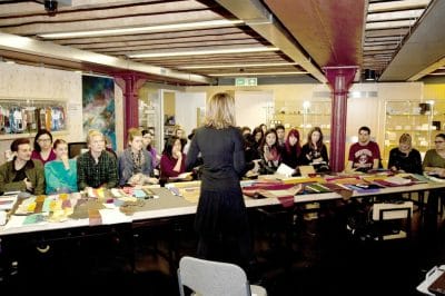 Controllo qualità, sostanze chimiche e Reach: tre corsi di formazione dedicati