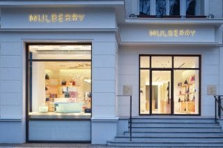Nuova fabbrica inglese e pelli più belle per Mulberry
