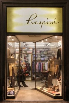 Ha chiuso Raspini, Firenze perde il suo negozio storico di scarpe
