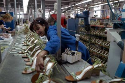 Export record per la calzatura spagnola