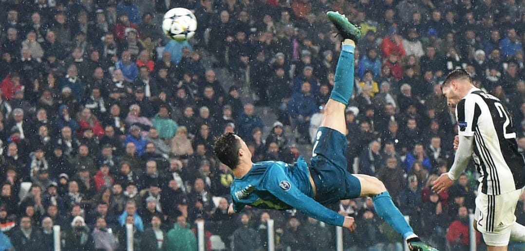 Scarpe da calcio on sale di ronaldo 2018