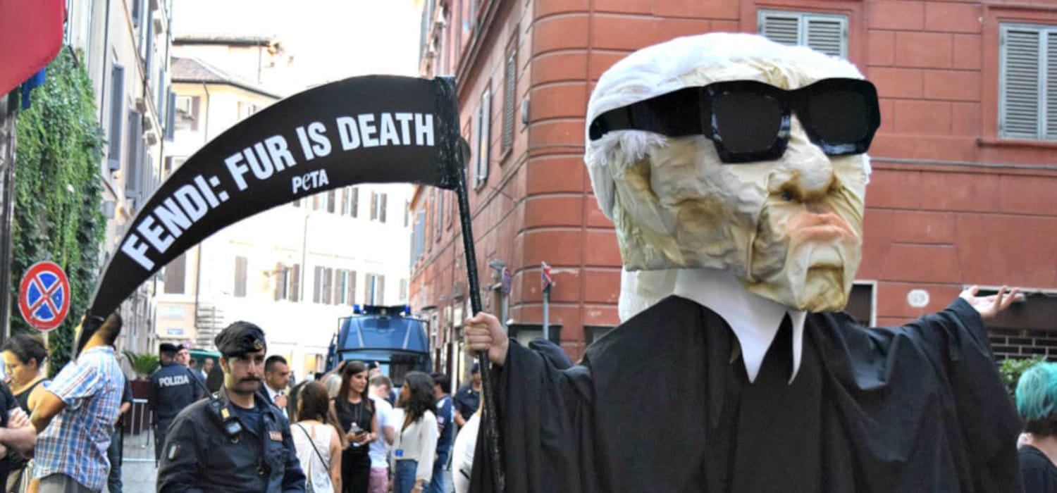 Ora Karl Lagerfeld è fur free: ma il Kaiser difendeva la pelliccia