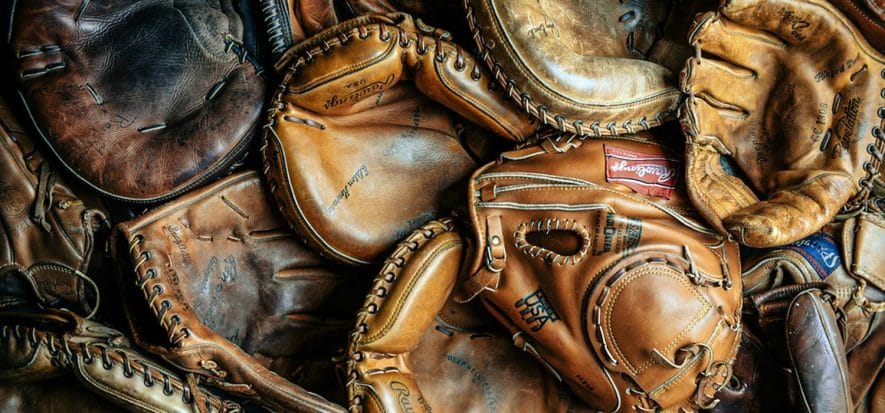 Dal baseball alla moda, Mack Provisions ricicla guantoni in pelle