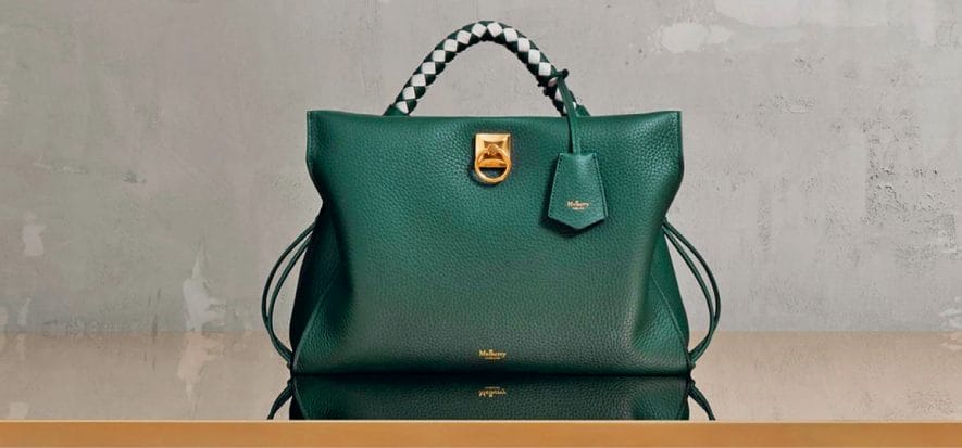 Mulberry harmonises prices: the same price for accessories, everywhere