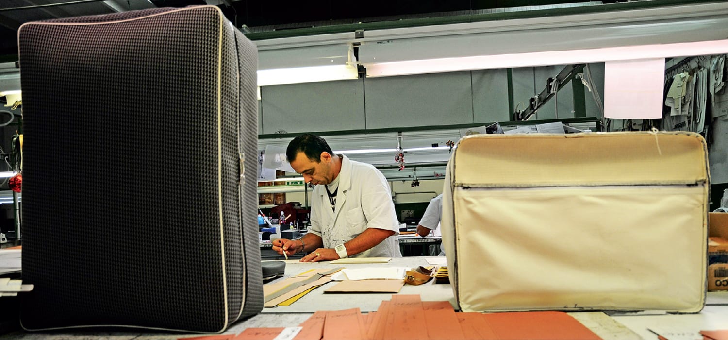 il sistema perde 1,2 miliardi di valore aggiunto al mese