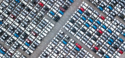 Il mercato dell'auto ridotto in macerie: cosa serve per ripartire