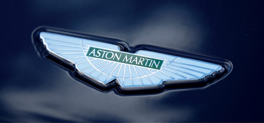 Aston Martin taglia i costi e licenzia 500 addetti