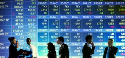 CRV ha azzoppato il lusso? Non in Borsa, che punta su LVMH