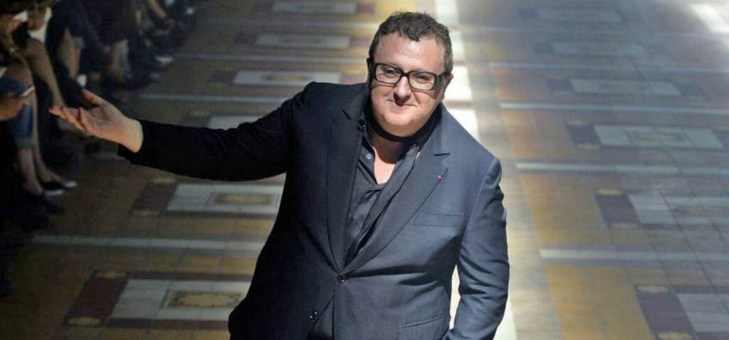 The fashion world is shocked: Alber Elbaz disappears for Covid at 59