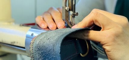 Alta Scuola di Pelletteria: 2 borse di studio contro l’illegalità