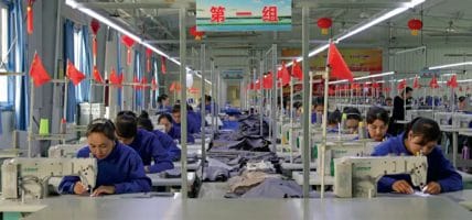 Cina, il boicottaggio lascia il segno sui conti dei brand