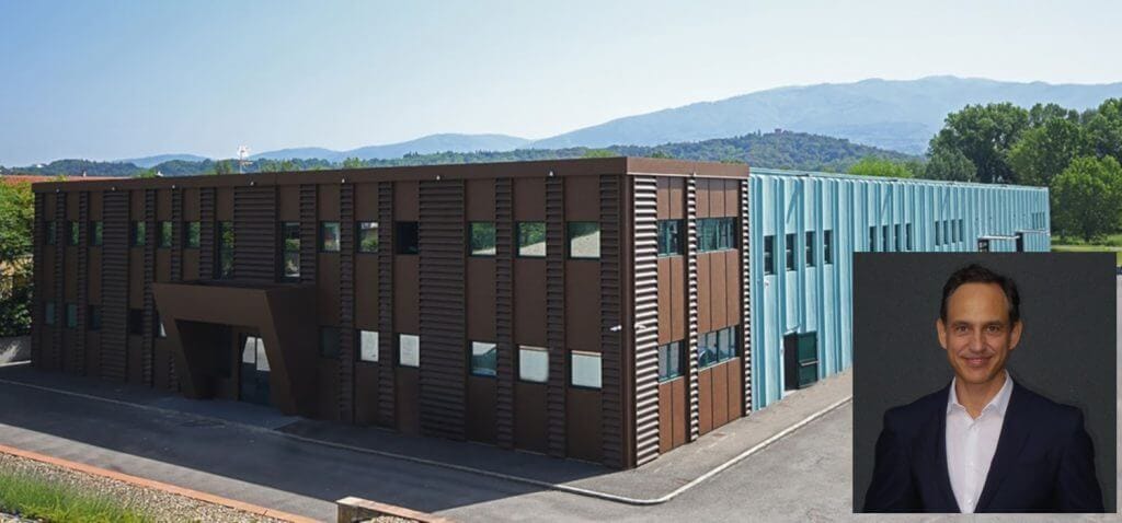 Tuscany, Hind buys the majority of screen printer Seriscreen