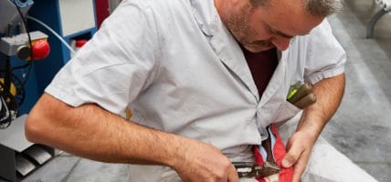 Gas price, Prada pays an extra 1,300 euros to 2,300 employees