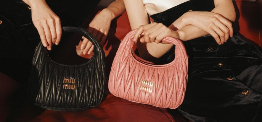 La lavorazione sofisticata della collezione Matelassé di Miu Miu