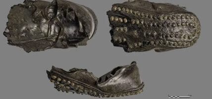 Trovate scarpe vecchie di 2.000 anni: che cosa vi ricordano?