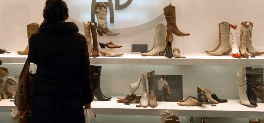 Shoes, the value in the USA and the growth of Africa in consumption during 2022