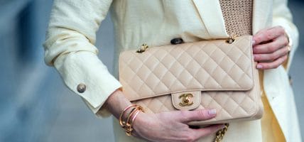 Chanel increases prices once again: price tags are raised