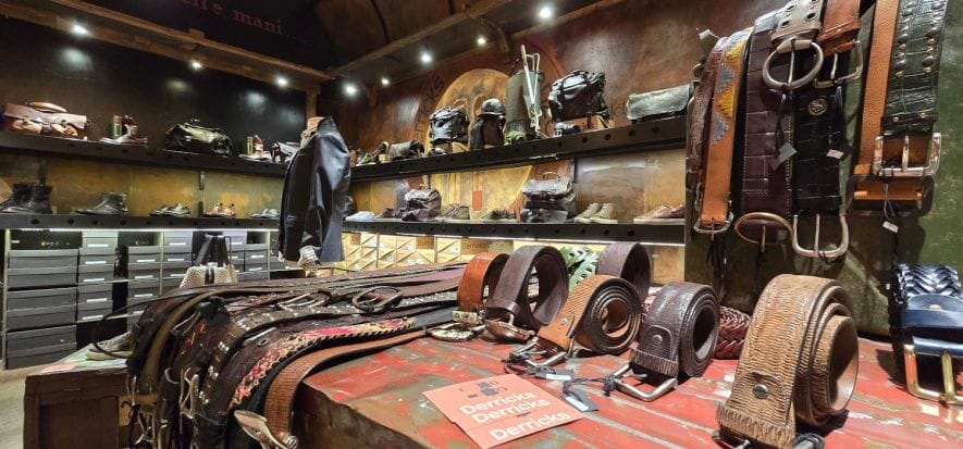 Artigianale, in pelle: le vie verso il cliente di Derricks Firenze