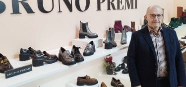 Awards Shoes' desire for made in Italy (and much more)