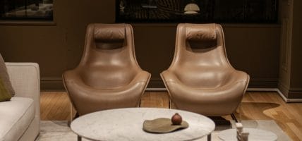 Il gruppo USA Haworth vuole fare shopping in Flos B&B Italia