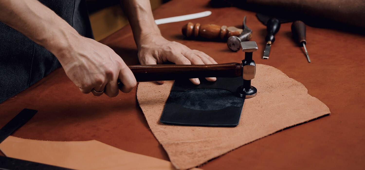 GLI ALTRI SERVIZI | LA FILIERA S’ACCARTOCCIA: DAL MICRO AL MACRO, LA CRISI DEL LAVORO