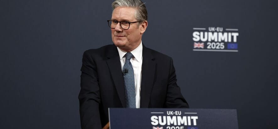 Brexit is "an arm tied behind the back," says Walpole