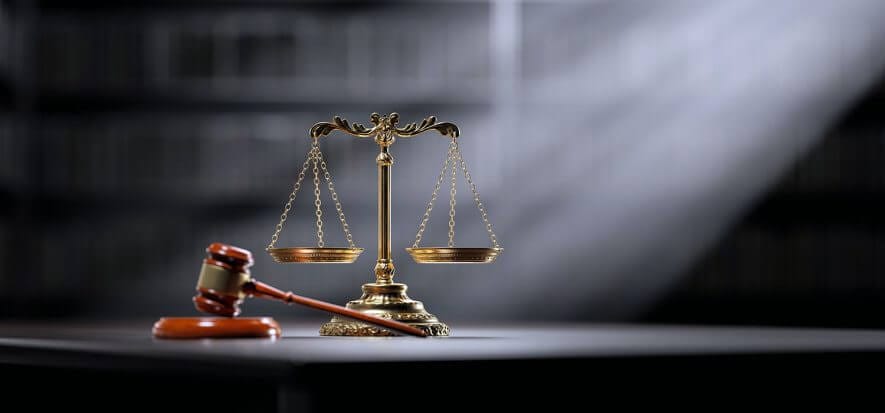 Counterfeiting: Loro Piana wins in Turin, and Nike in Rovereto (more or less)