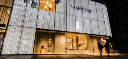 Nei tempi turbolenti, le news più grandi sull’asse Mayhoola-Kering