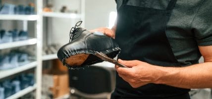 No fallimento, no liquidazione: 80 ex operai di Toolk nel limbo