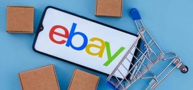 eBay investe nel resale di moda mentre GameStop tenta di scalarla