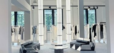 Prezzi, selezione e servizi: così i multibrand restano competitivi
